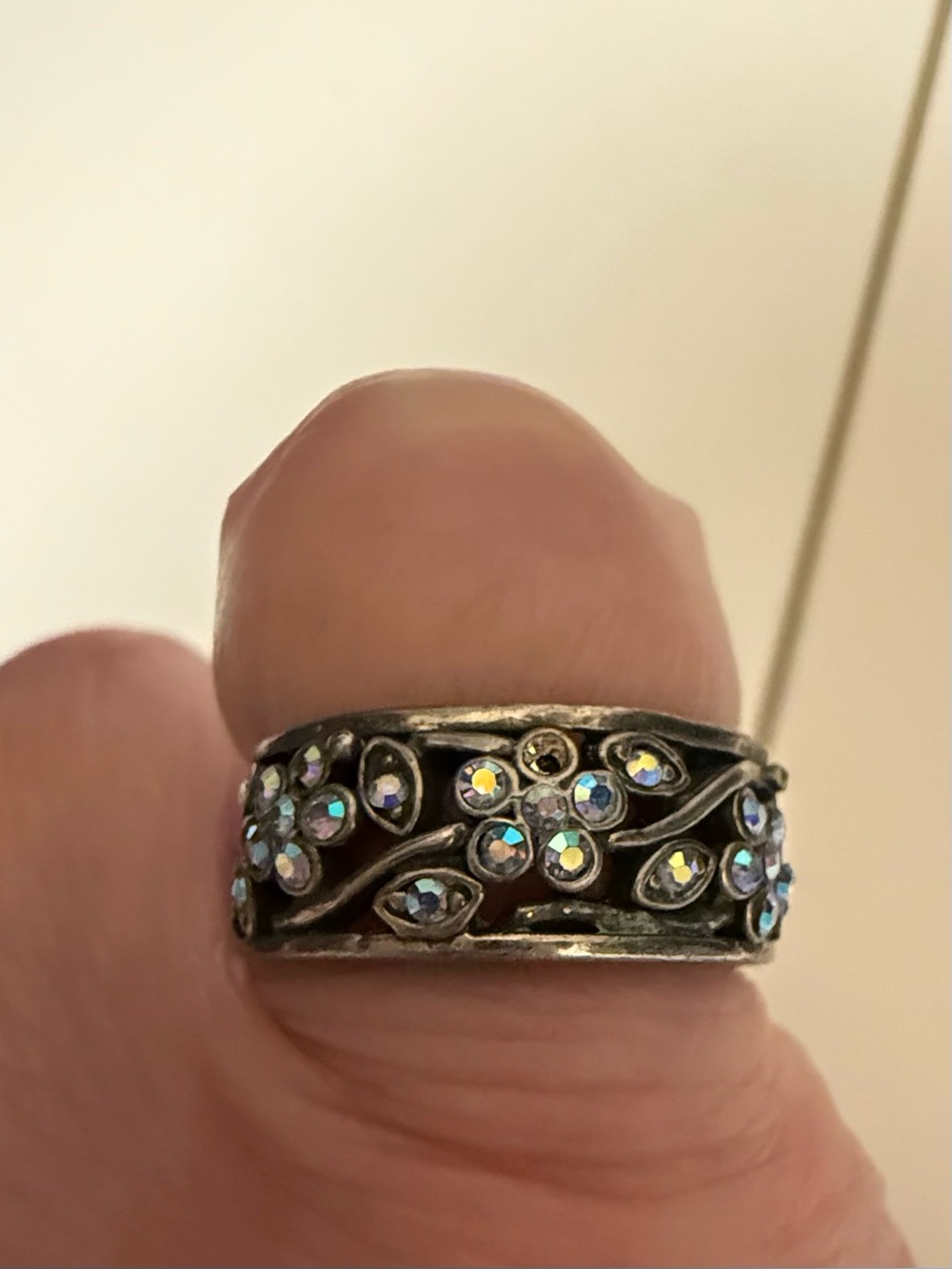 Garden Party Retired Lia Sophia Ring Size 6.5